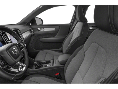 2024 Volvo XC40 Plus Dark Theme