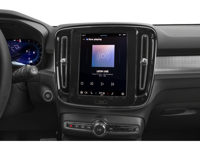 2024 Volvo XC40 Plus Dark Theme