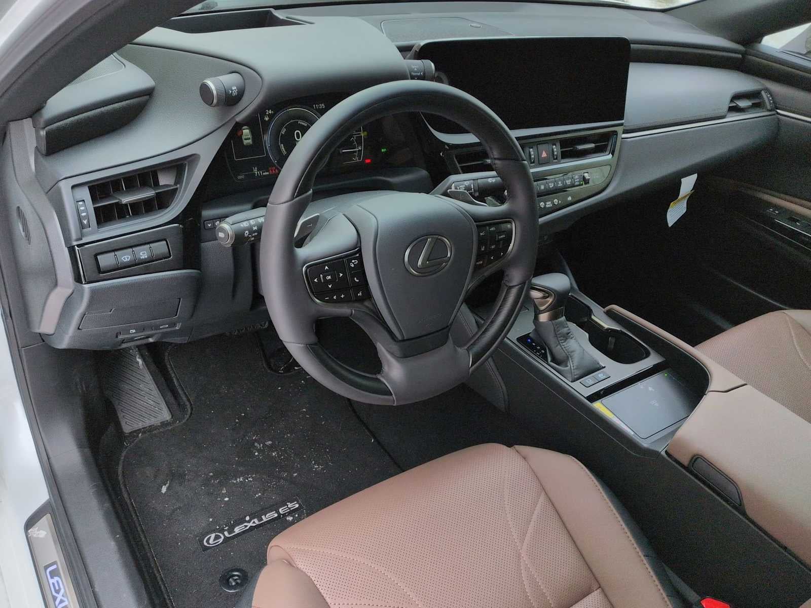 2025 Lexus ES ES 300h Luxury FWD