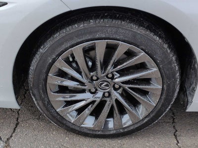 2025 Lexus ES ES 300h Luxury FWD