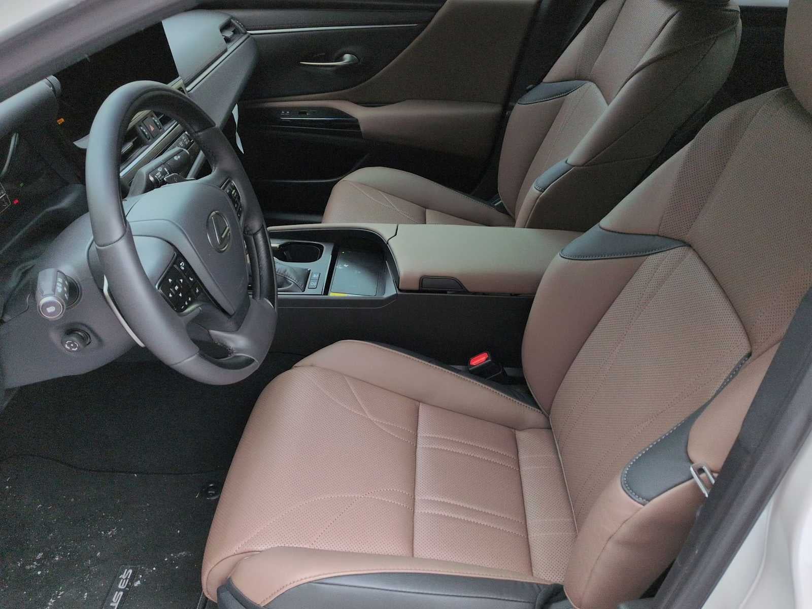 2025 Lexus ES ES 300h Luxury FWD