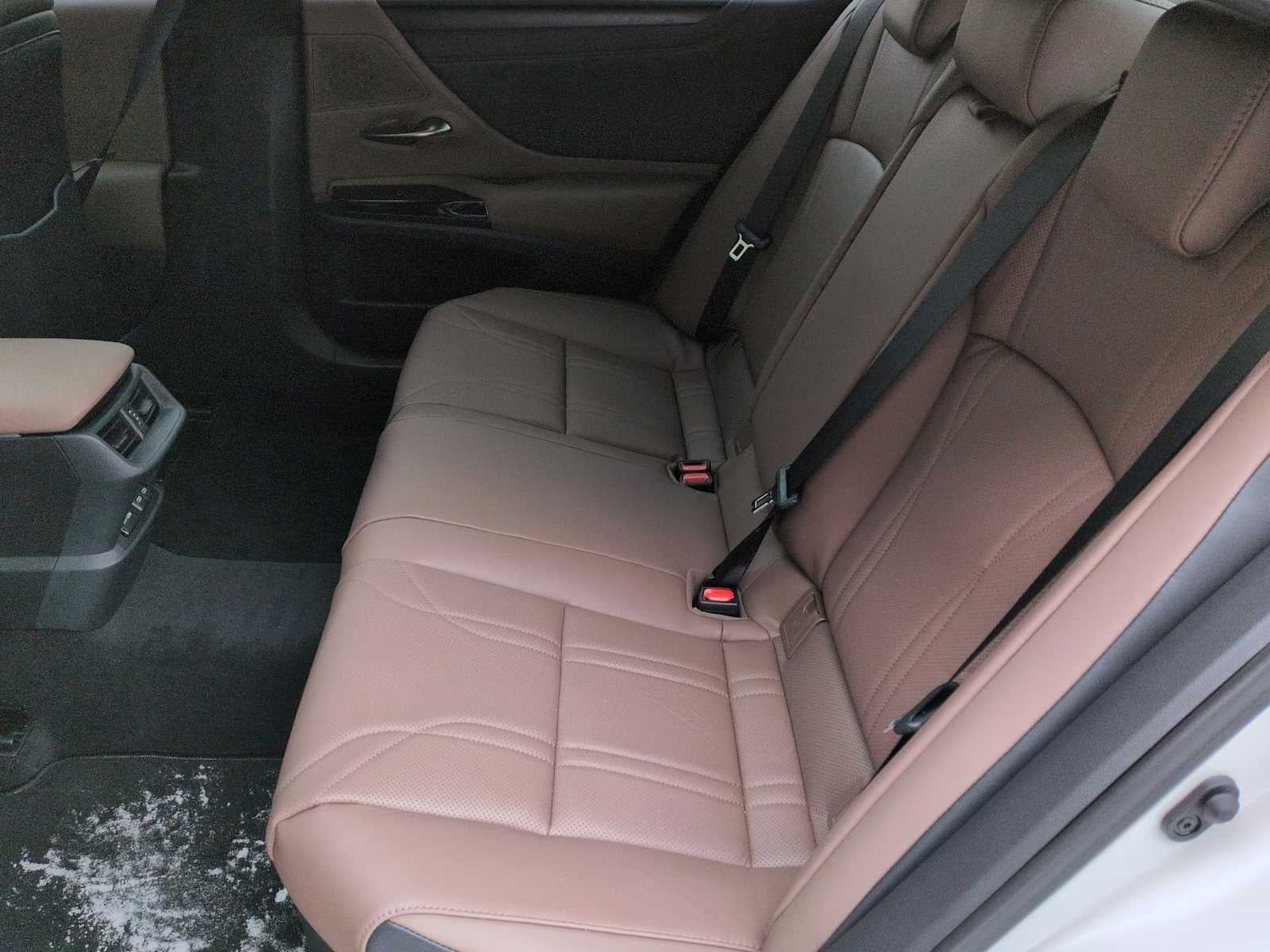 2025 Lexus ES ES 300h Luxury FWD