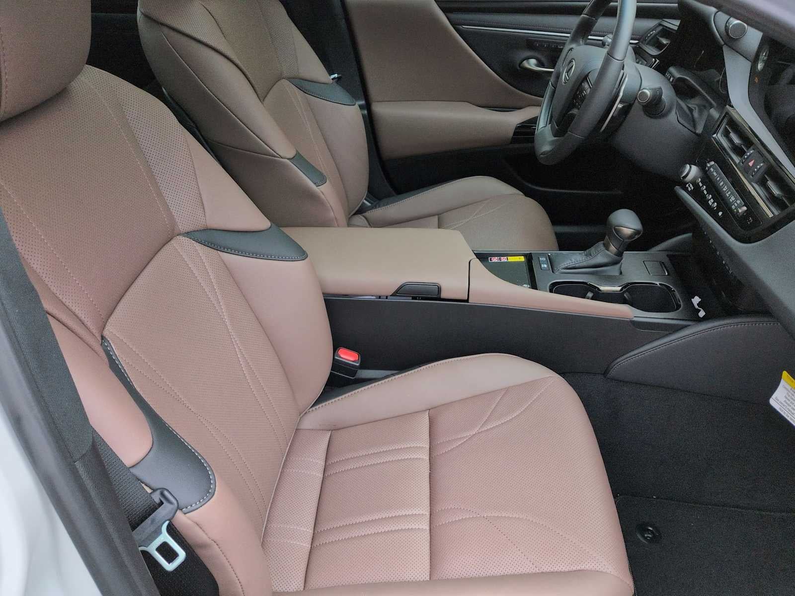 2025 Lexus ES ES 300h Luxury FWD