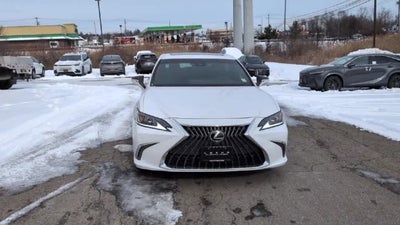 2025 Lexus ES ES 300h Luxury FWD