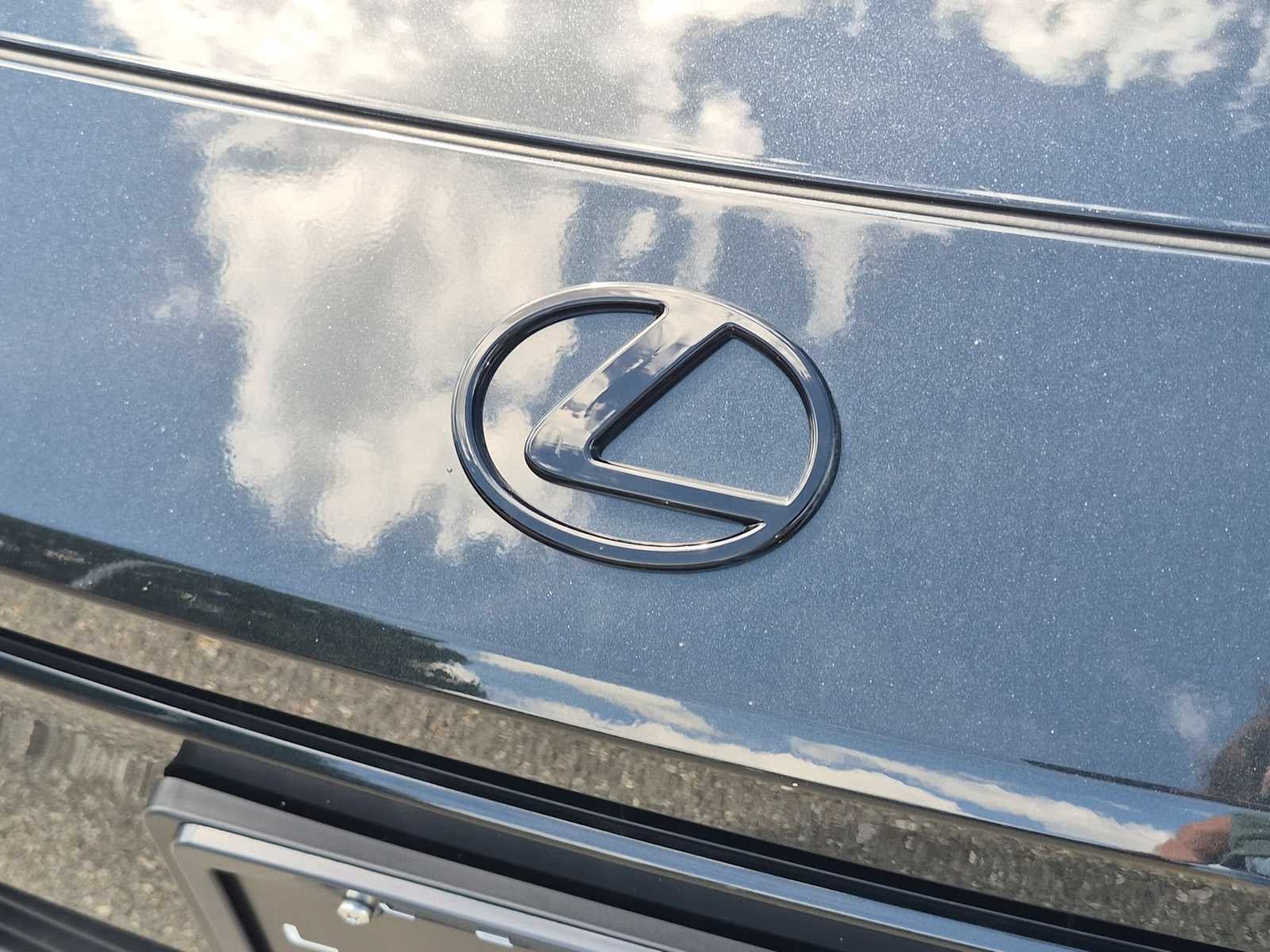 2026 Lexus ES ES 350h Premium+ AWD