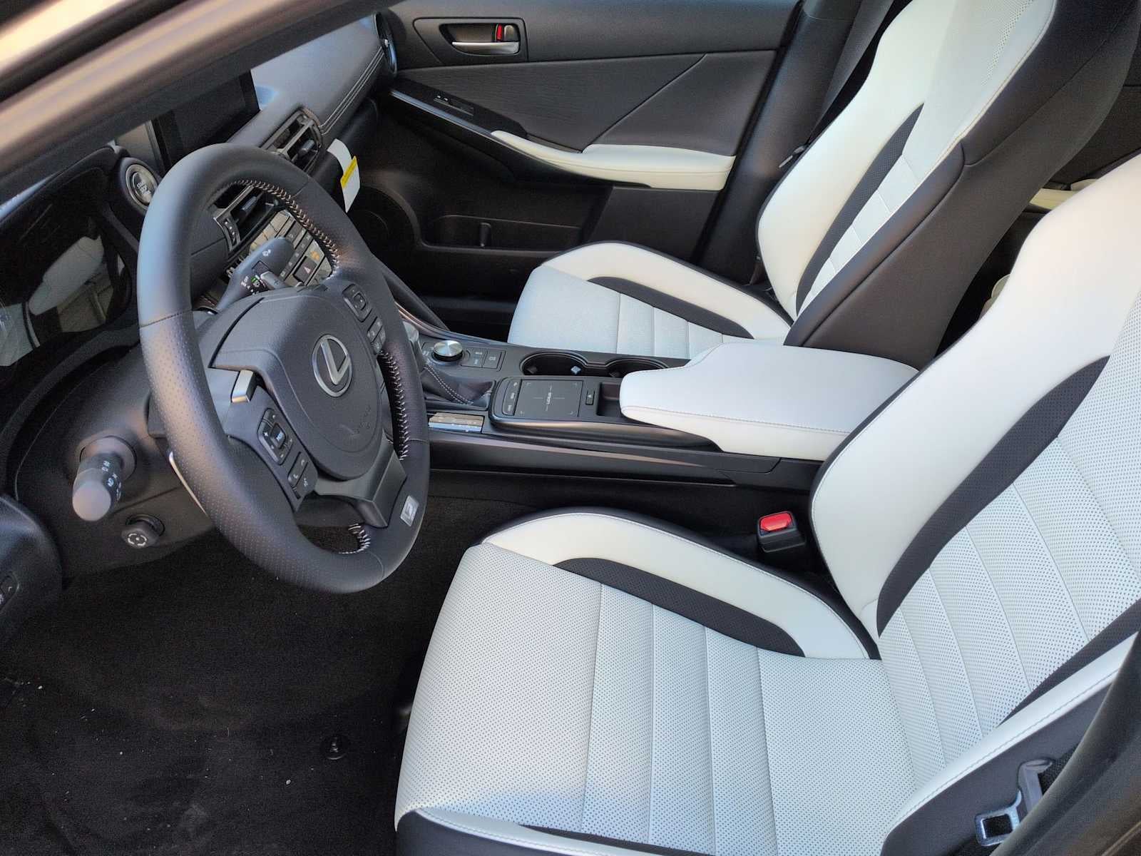 2025 Lexus IS IS 350 F SPORT AWD