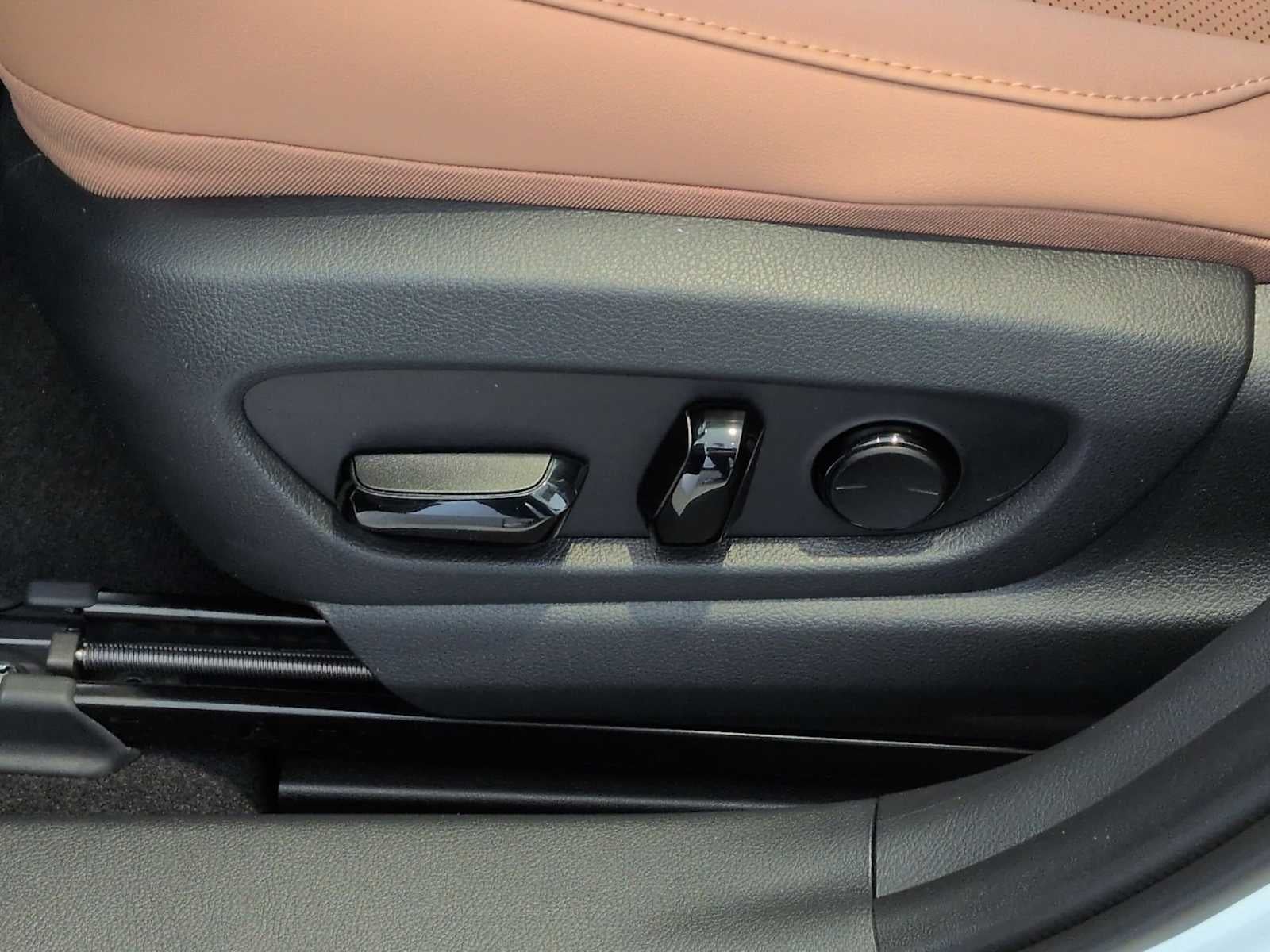 2026 Lexus UX UX 300h Premium AWD