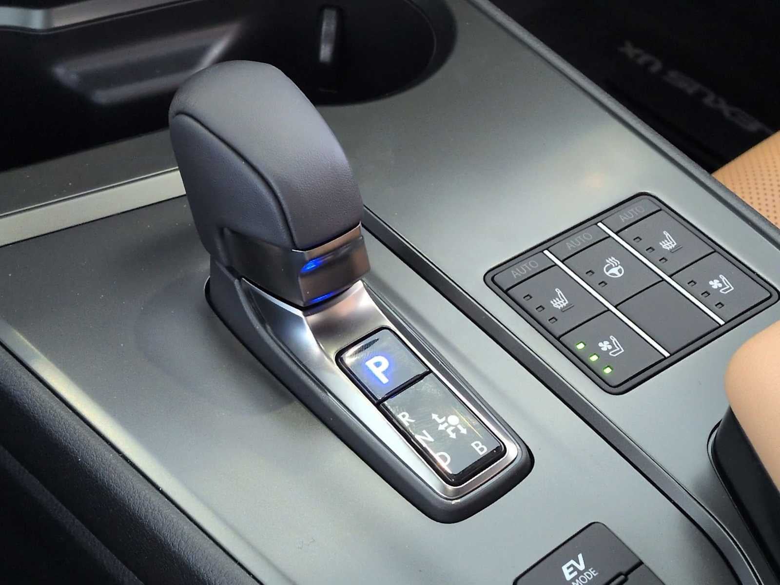 2026 Lexus UX UX 300h Premium AWD