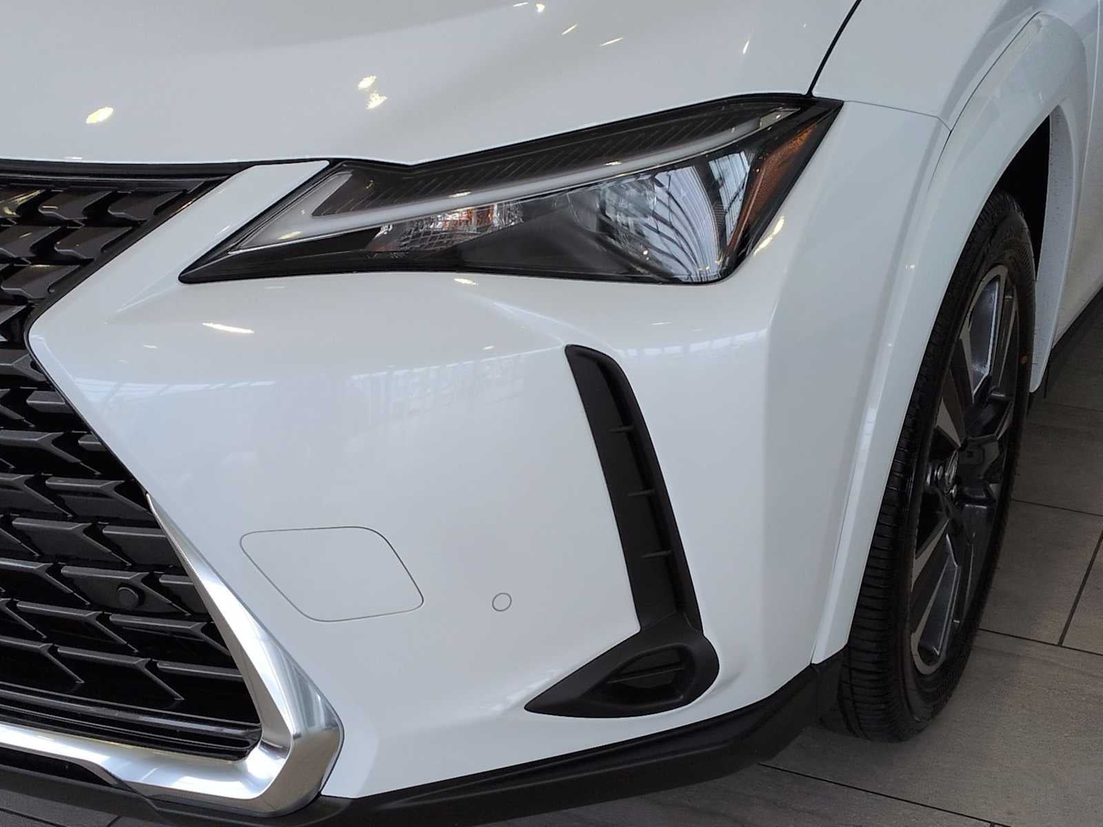 2026 Lexus UX UX 300h Premium AWD