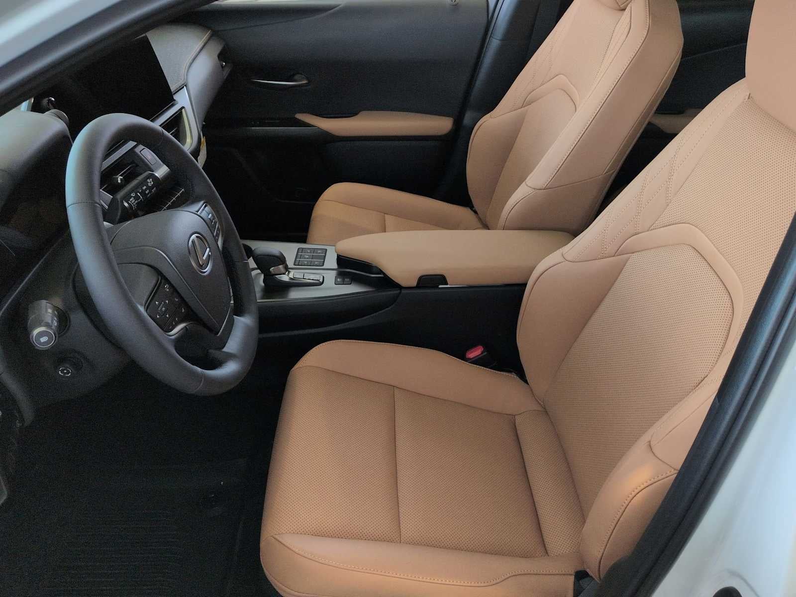 2026 Lexus UX UX 300h Premium AWD