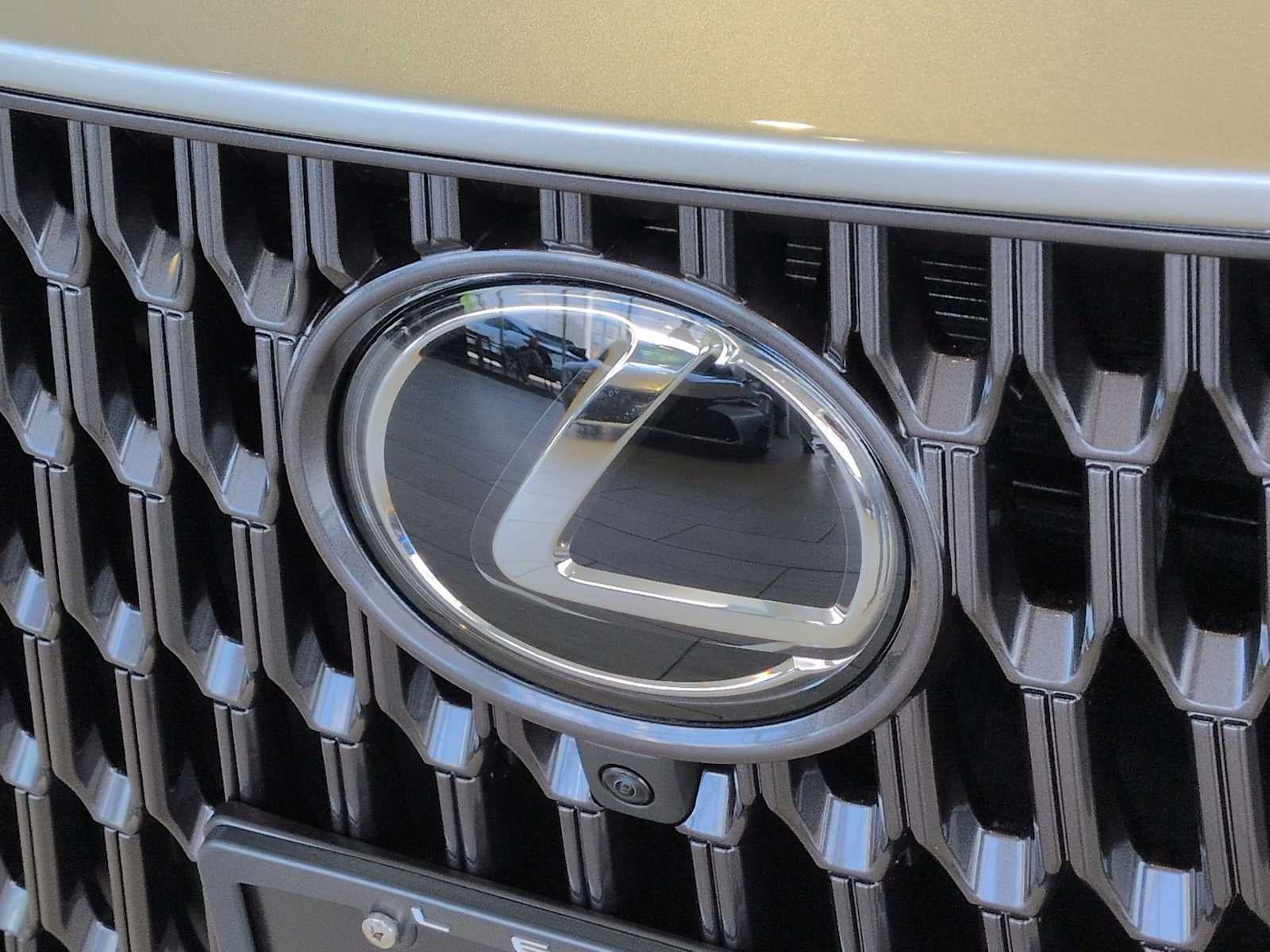 2026 Lexus NX NX 450h+ Premium AWD