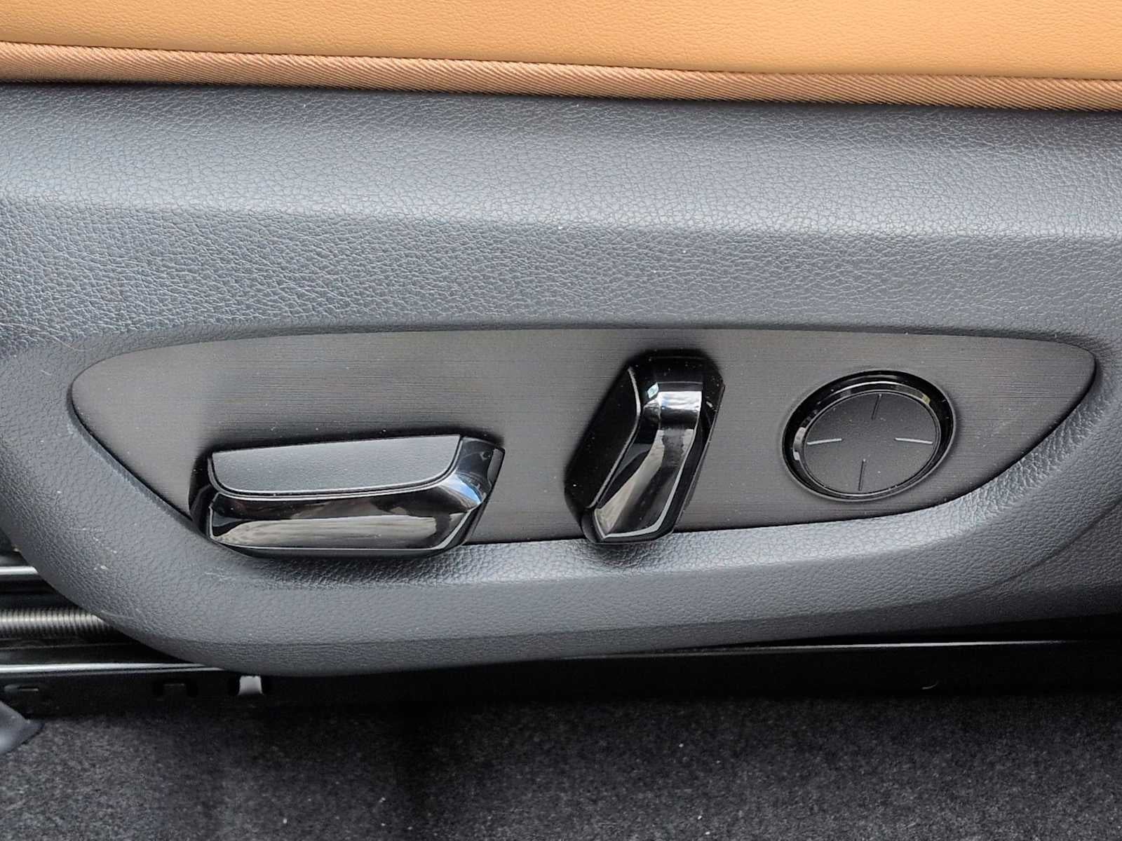 2026 Lexus NX NX 450h+ Luxury AWD