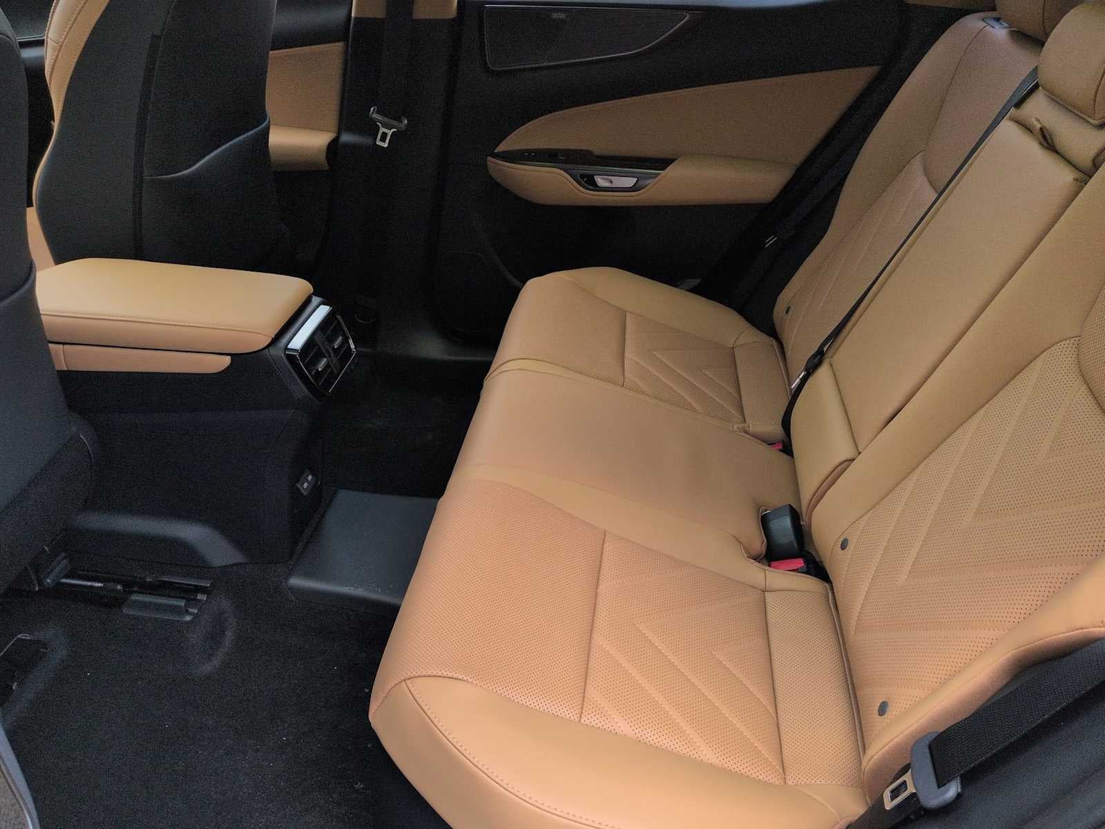 2026 Lexus NX NX 450h+ Luxury AWD