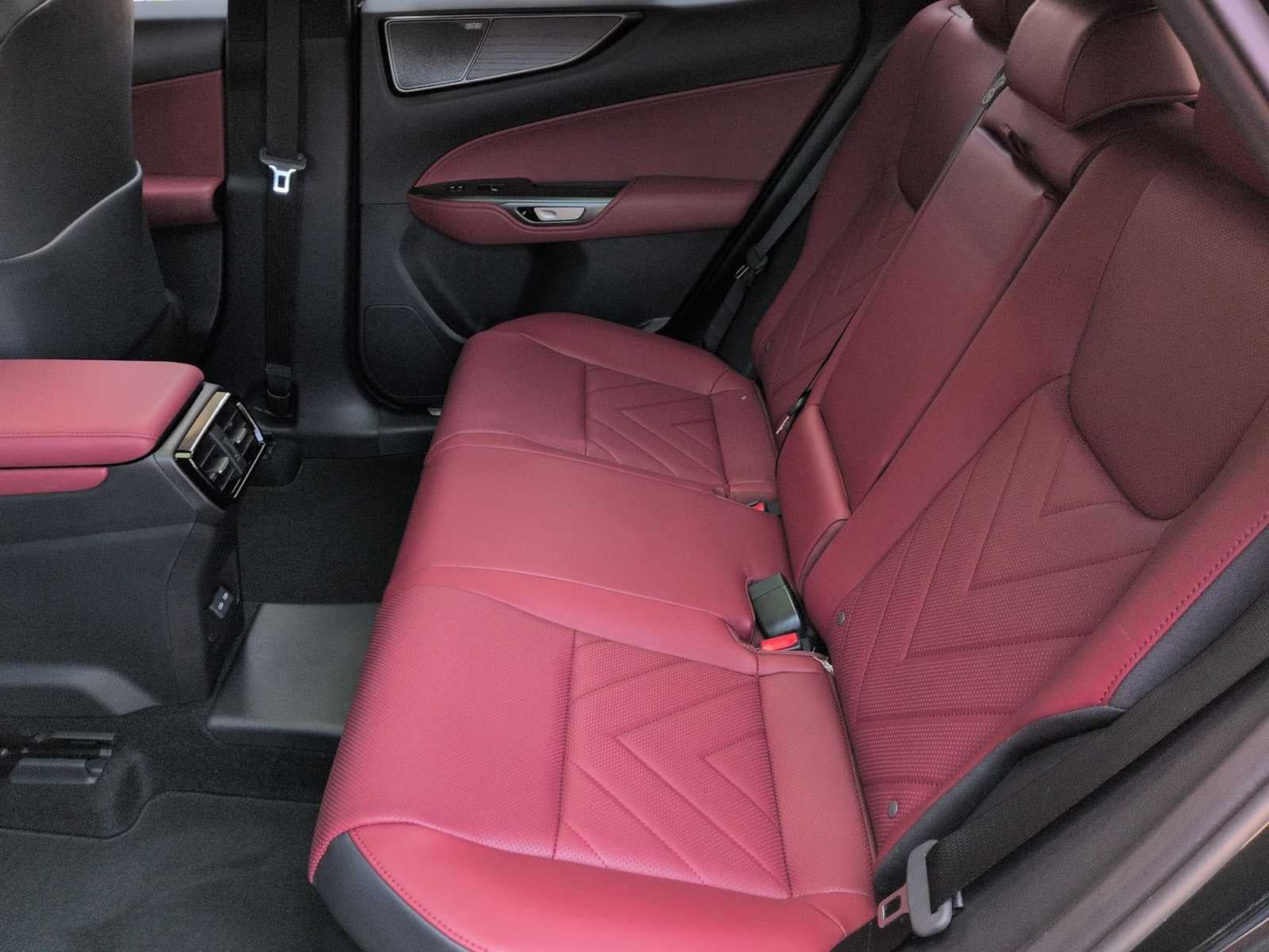 2026 Lexus NX NX 450h+ Luxury AWD