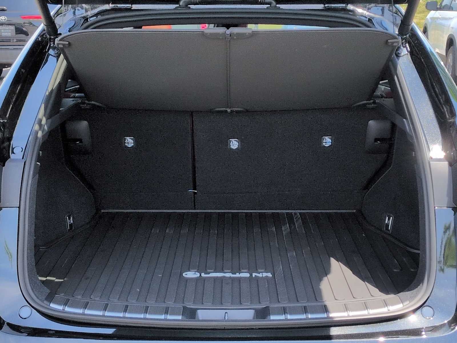 2026 Lexus NX NX 450h+ Luxury AWD