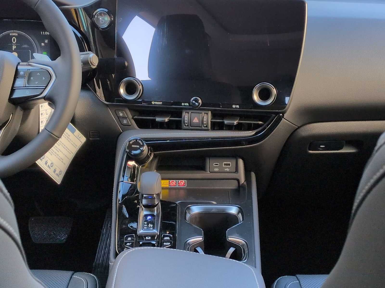 2026 Lexus NX NX 450h+ Luxury AWD