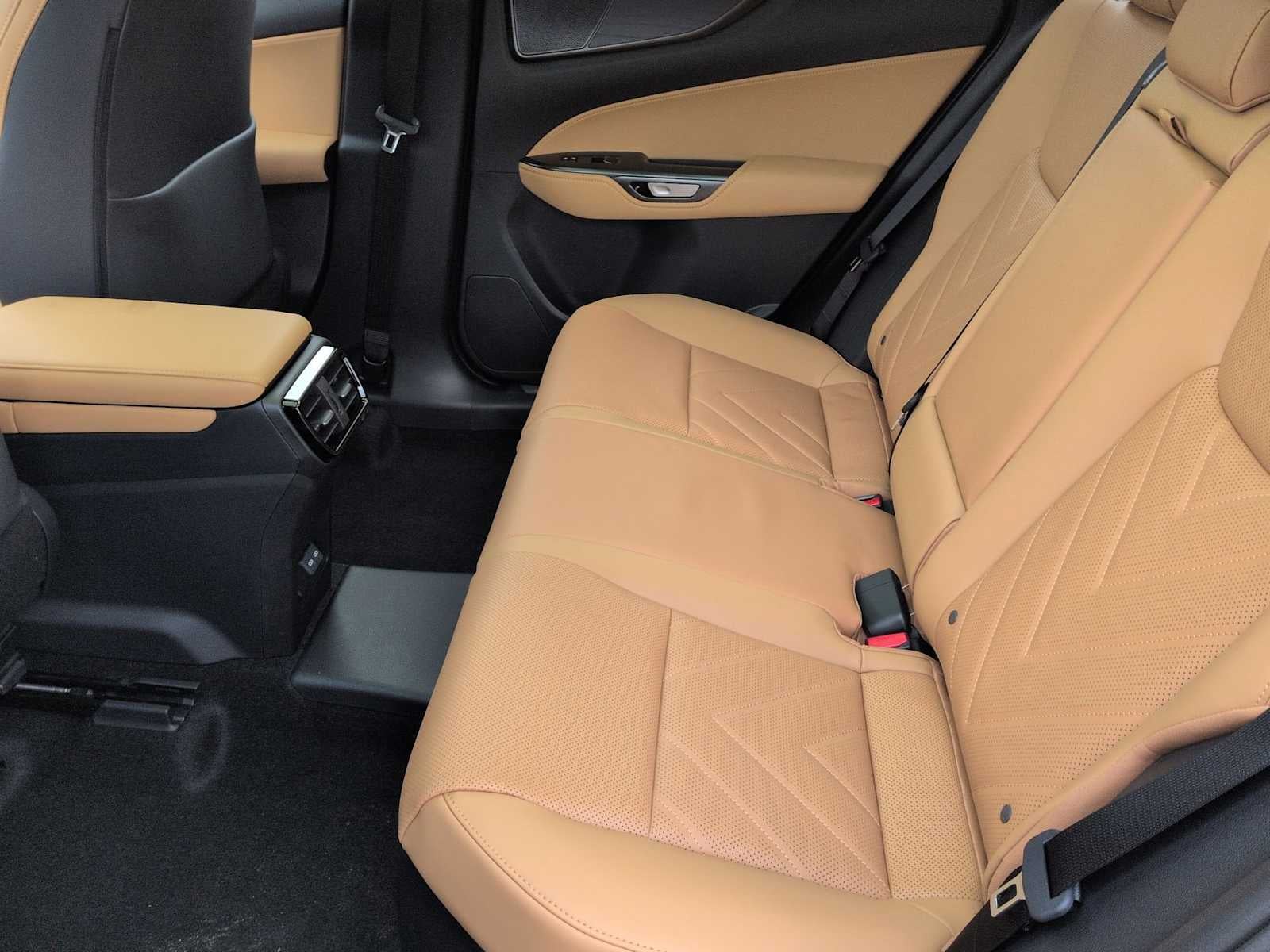 2026 Lexus NX NX 450h+ Luxury AWD