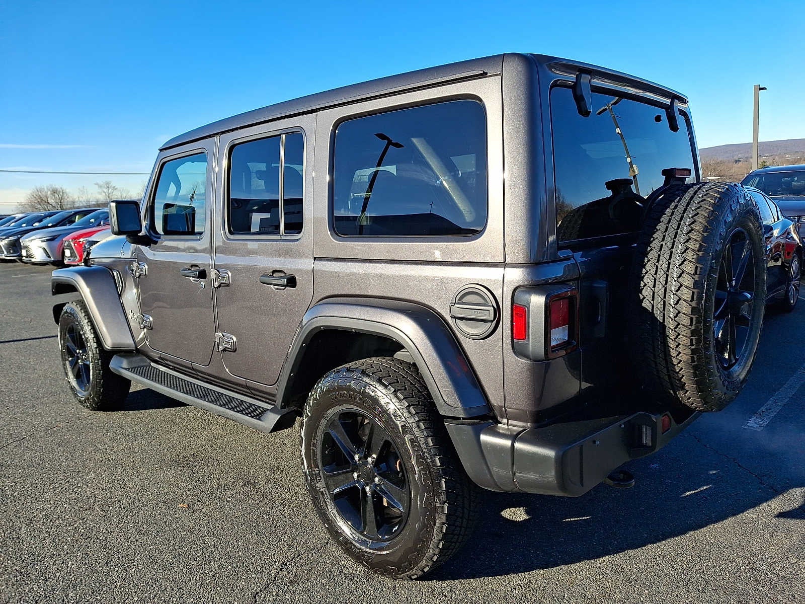 2021 Jeep Wrangler Unlimited Sahara Altitude