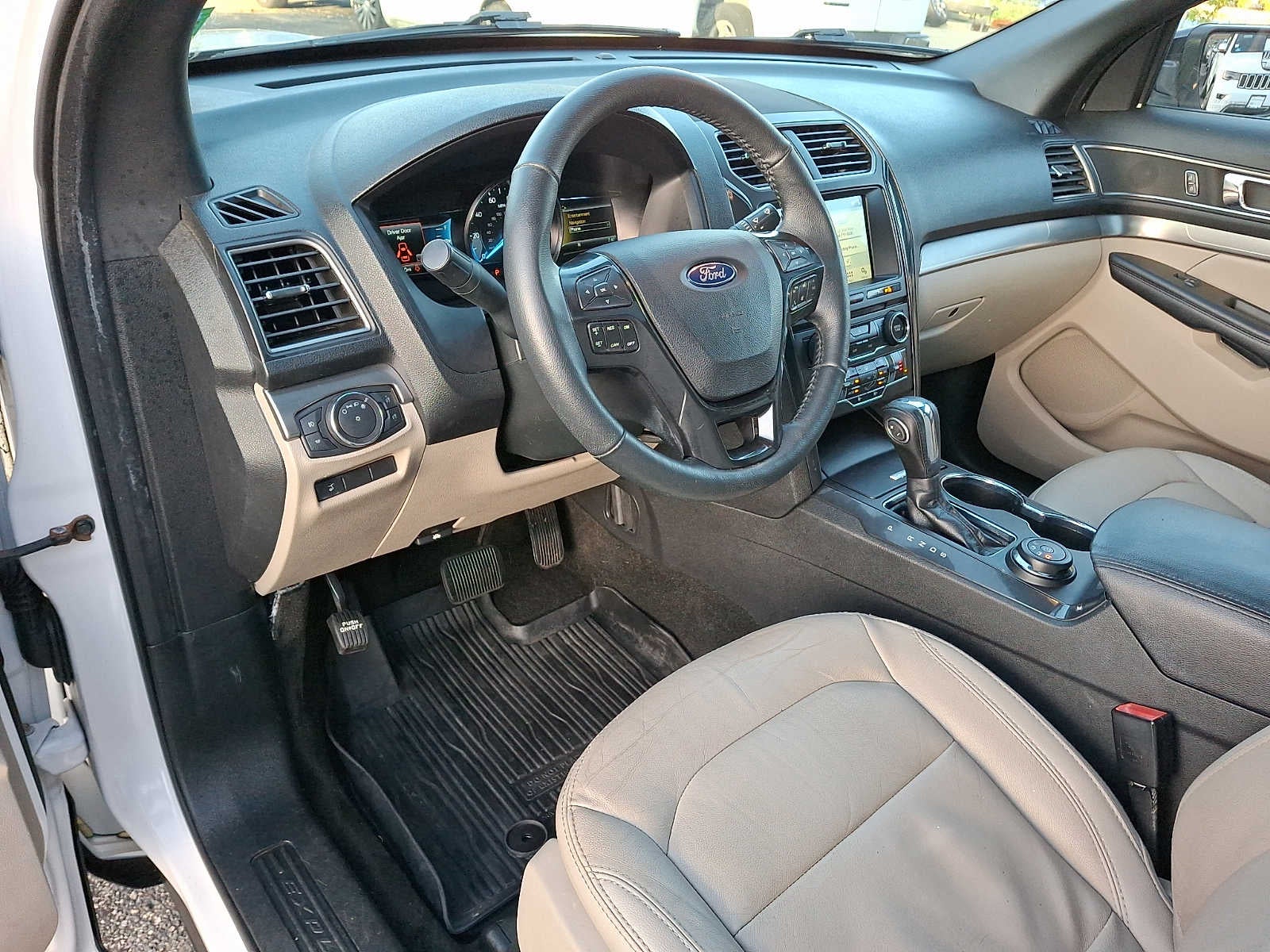 2018 Ford Explorer XLT 4WD