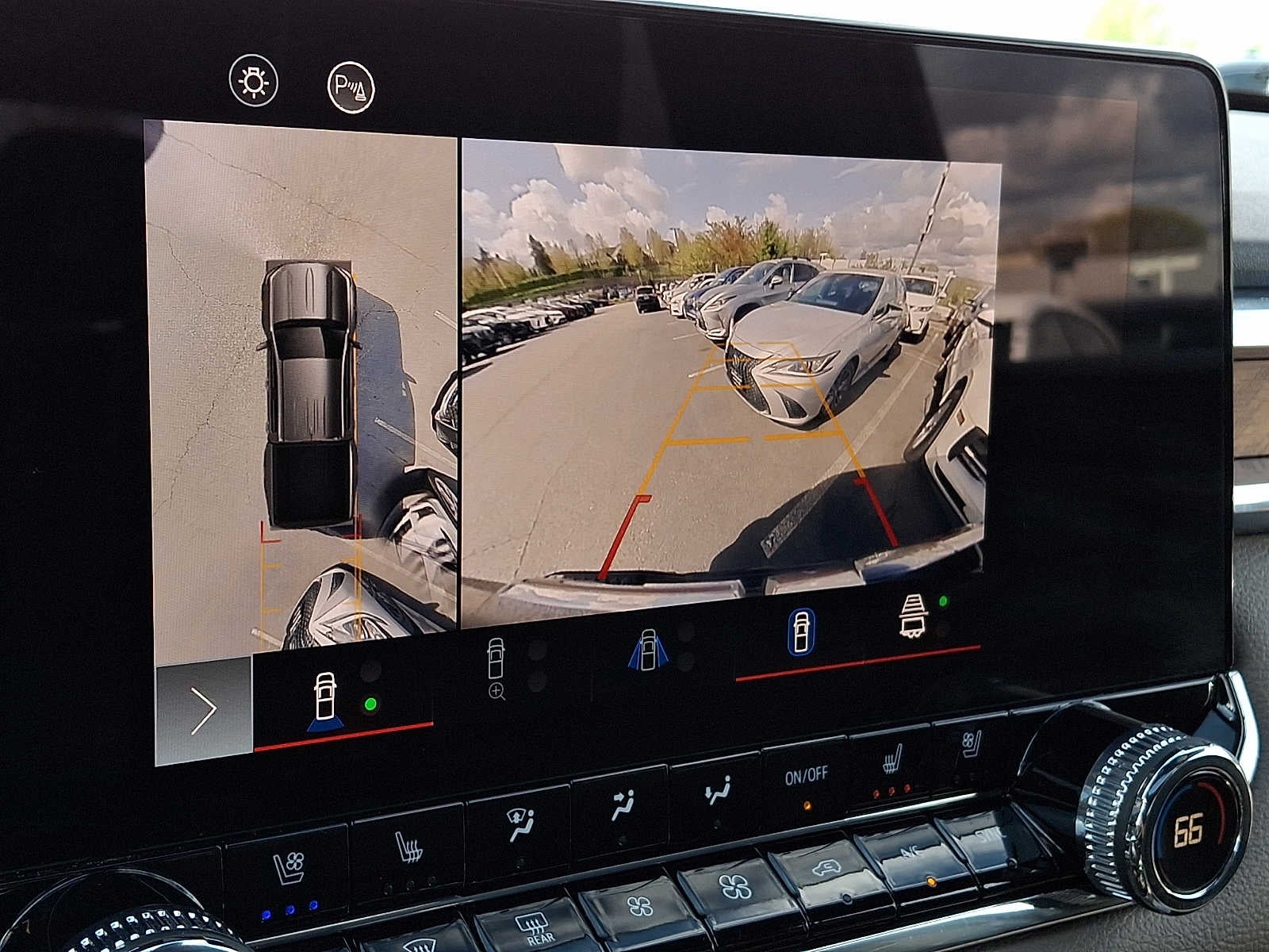 2023 GMC Canyon 4WD Denali