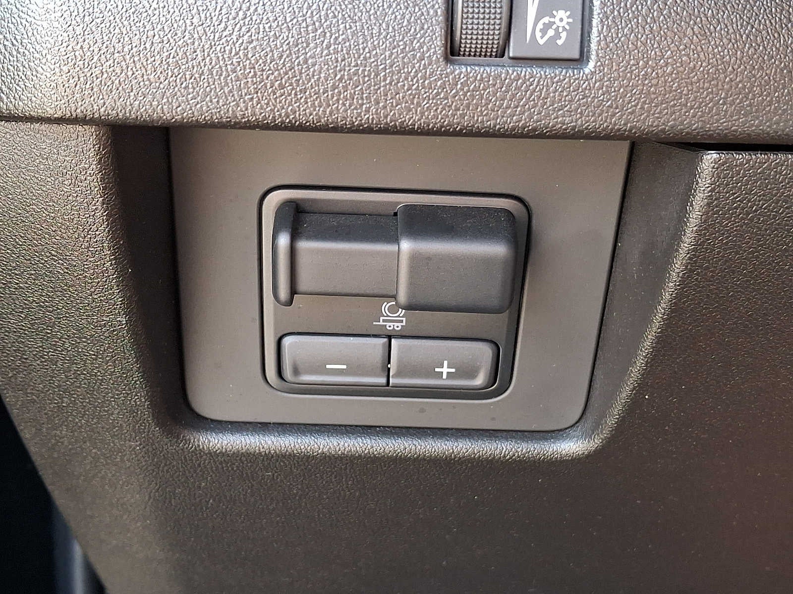 2023 GMC Canyon 4WD Denali