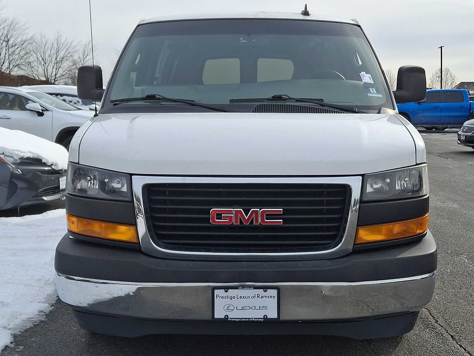 2019 GMC Savana RWD 2500 135