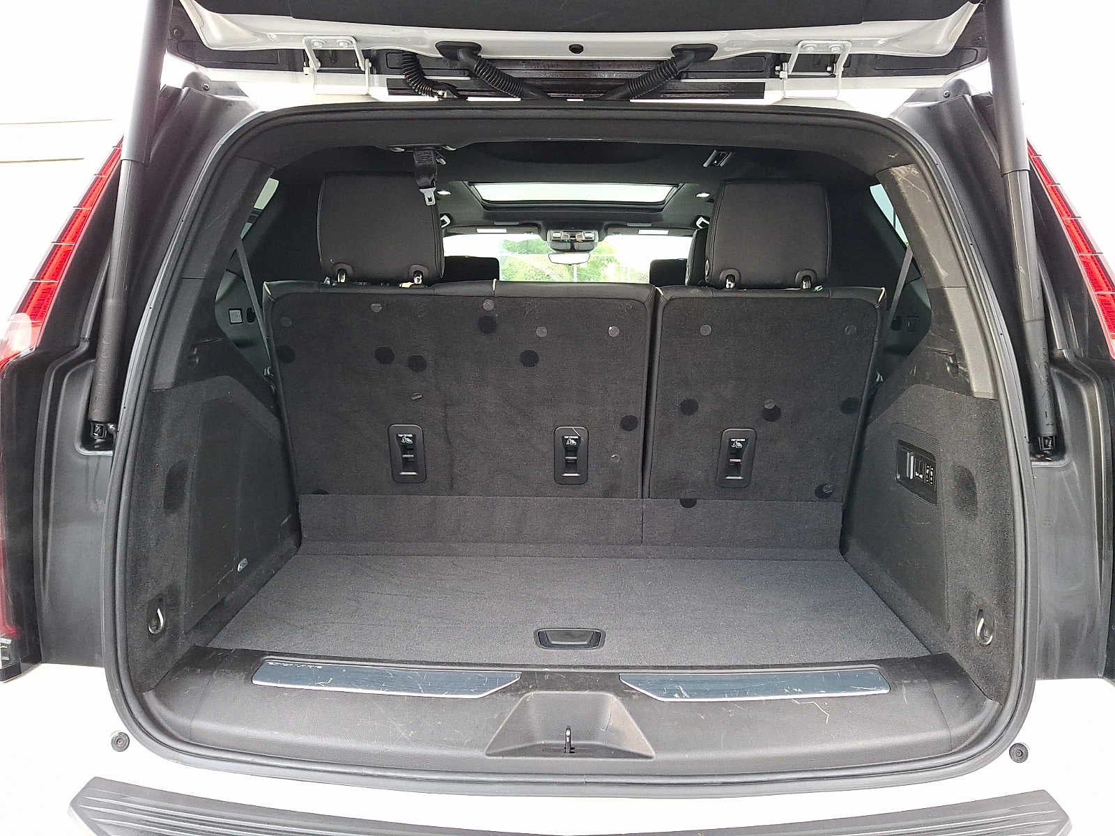 2021 Cadillac Escalade 4WD 4dr Sport