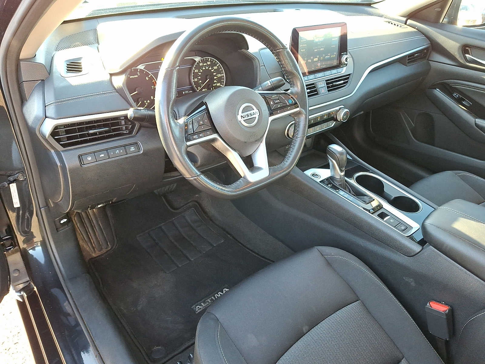 2022 Nissan Altima 2.5 SV