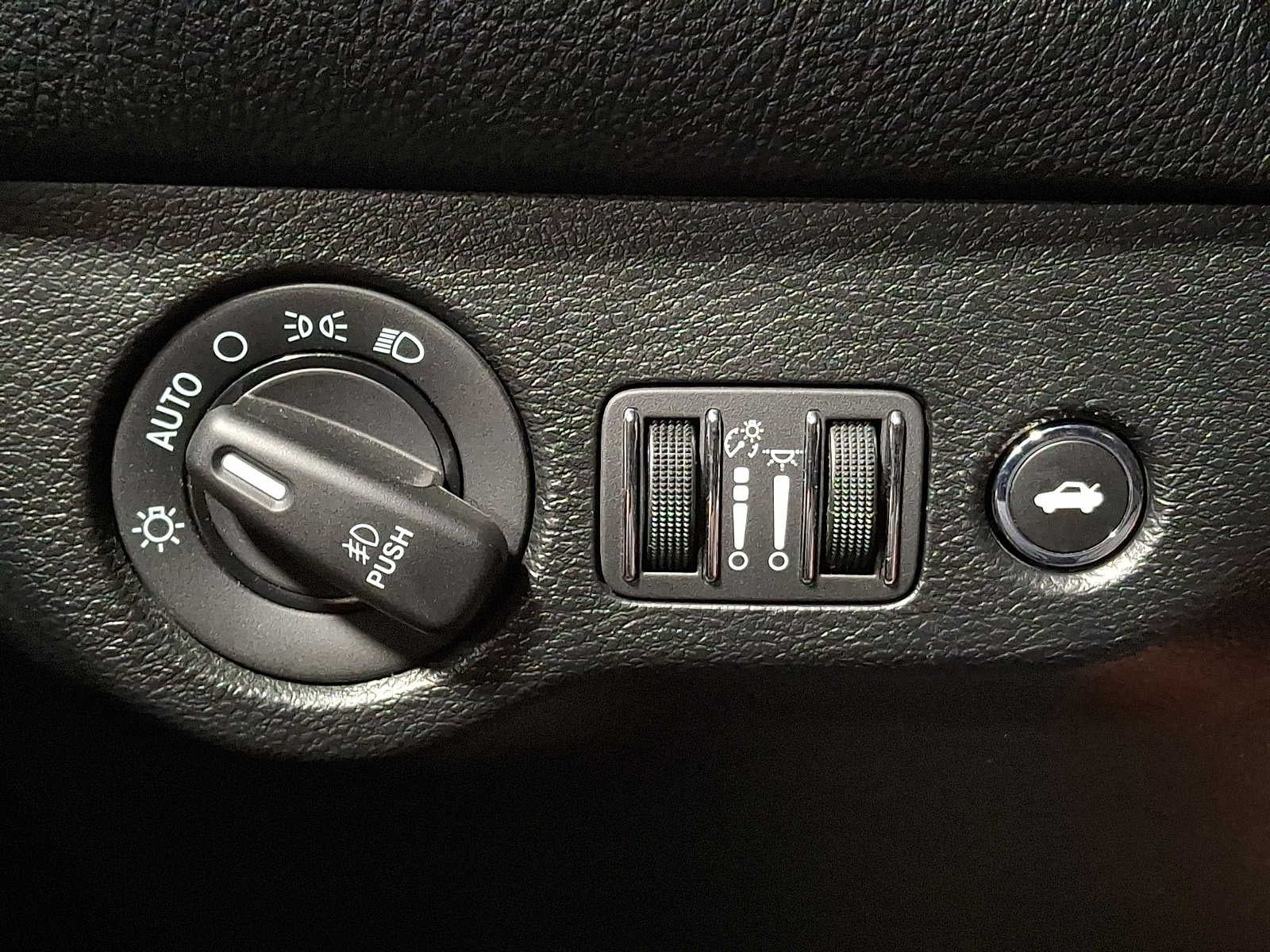 2018 Dodge Challenger R/T Plus