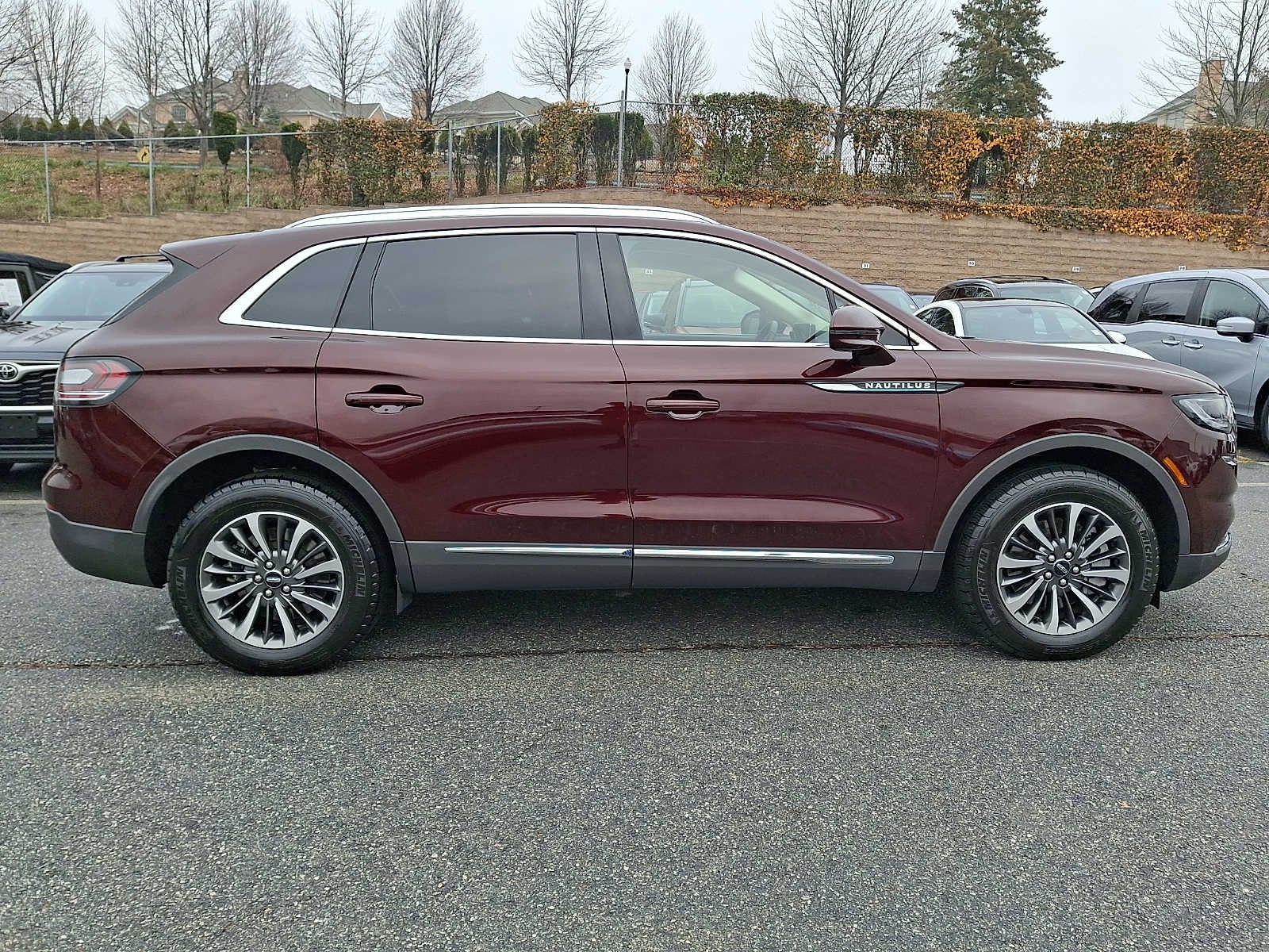 2023 Lincoln Nautilus Standard