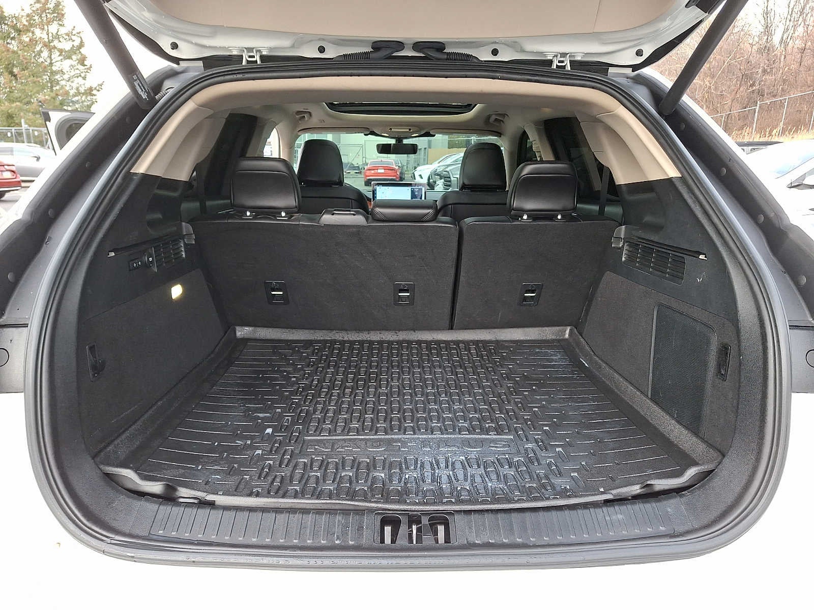 2021 Lincoln Nautilus Reserve