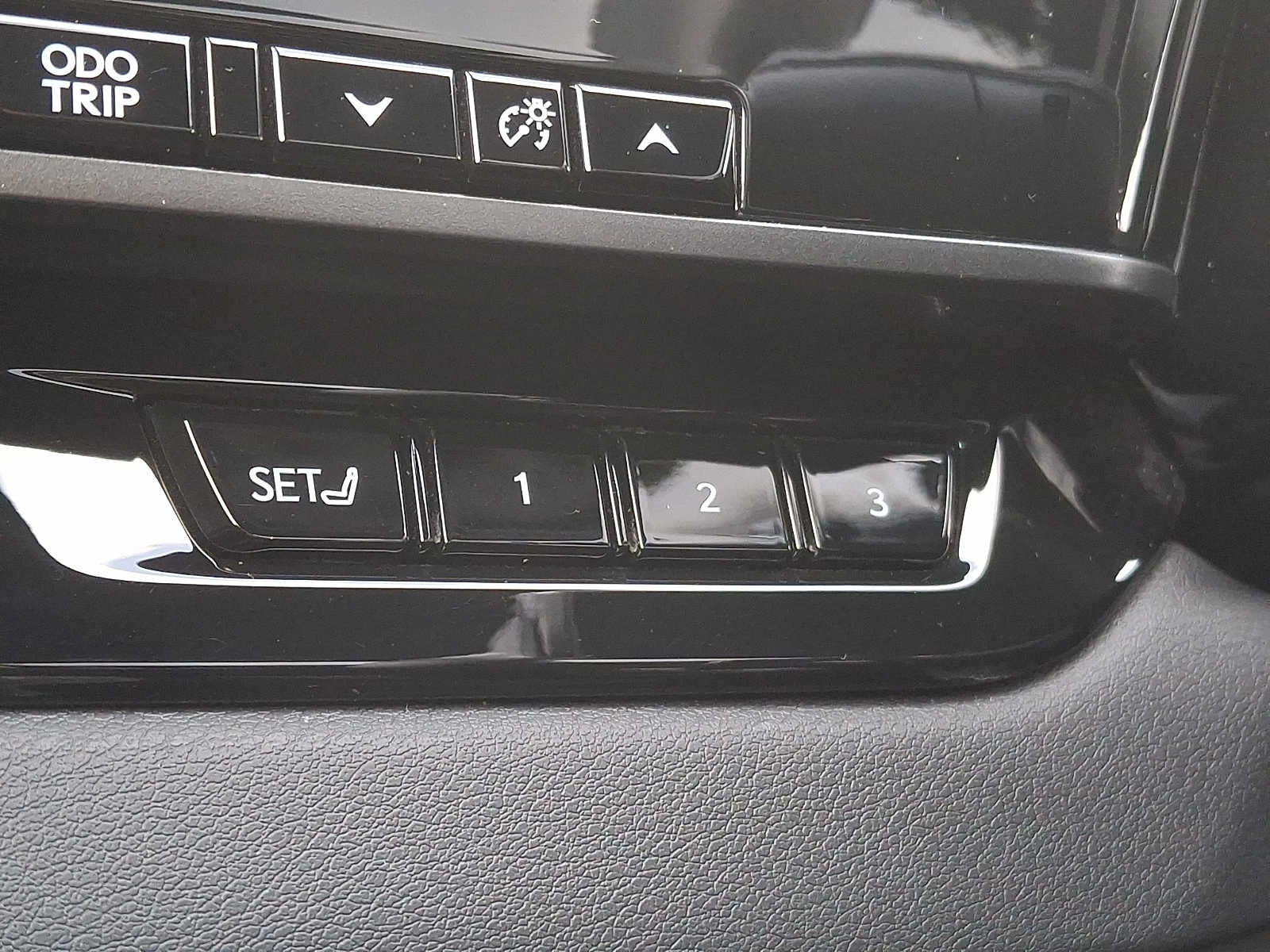 2023 Lexus RX Premium