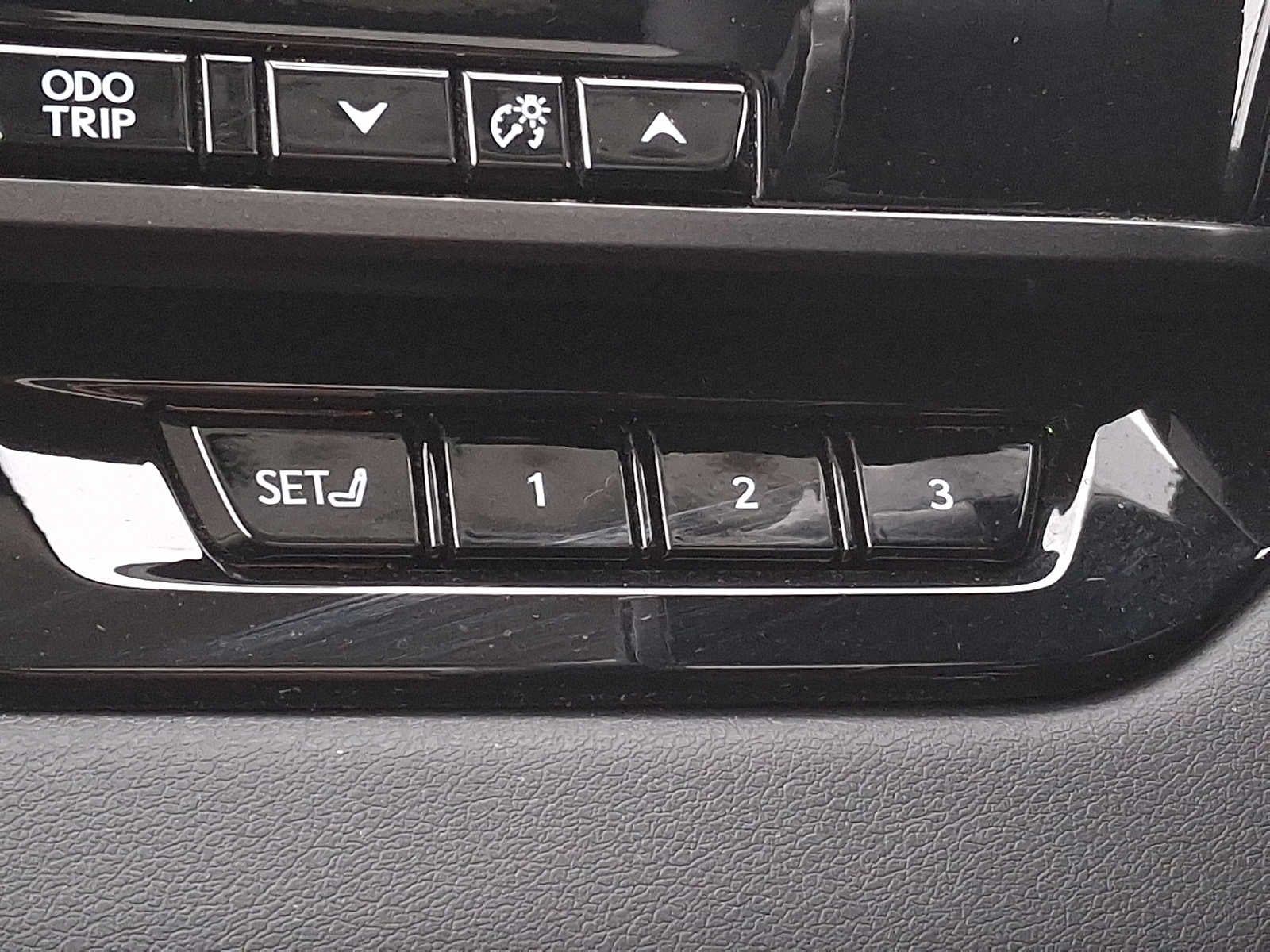 2023 Lexus RX Premium