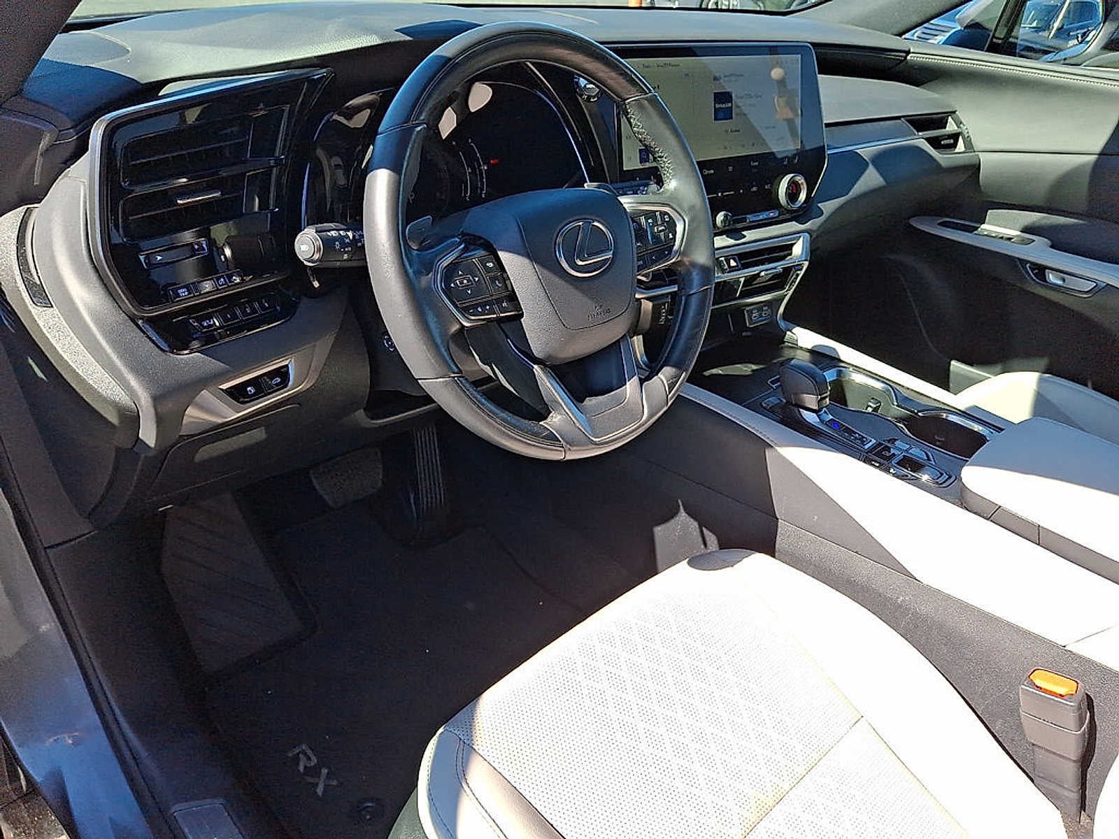 2023 Lexus RX Premium Plus