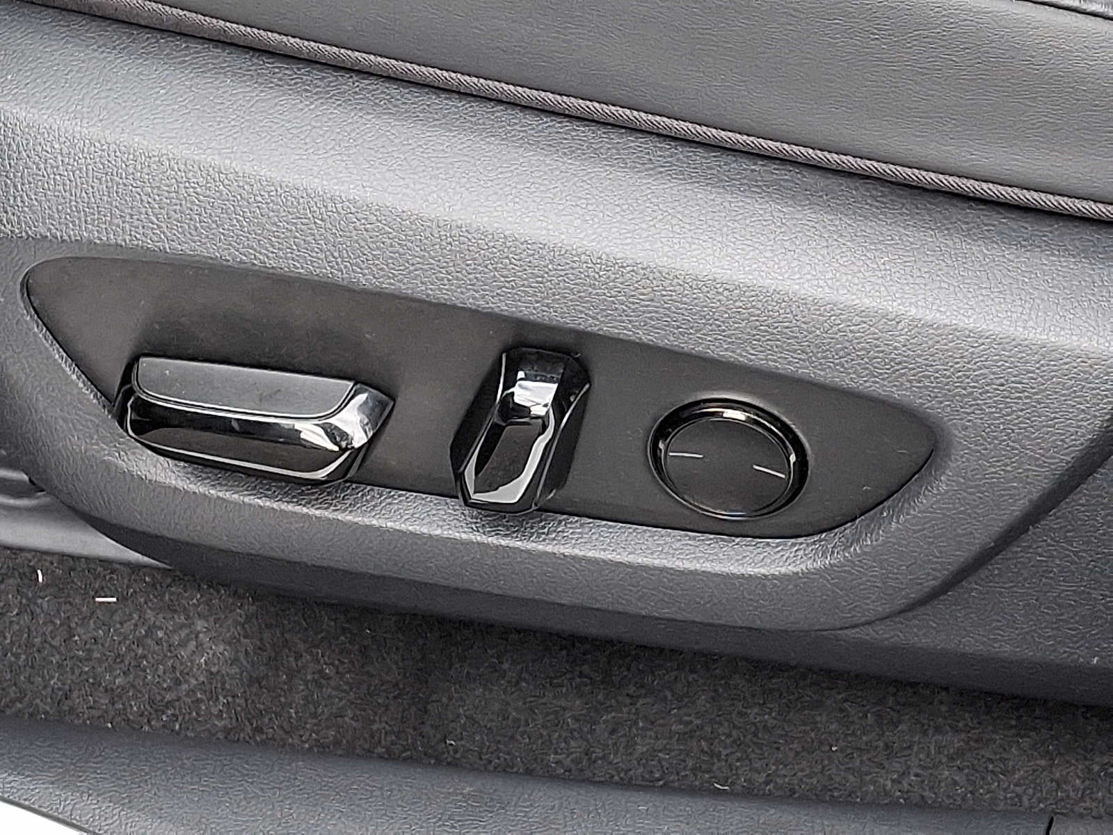 2025 Lexus RX Premium