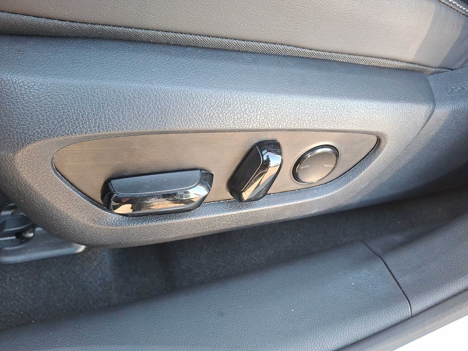 2025 Lexus RX Premium