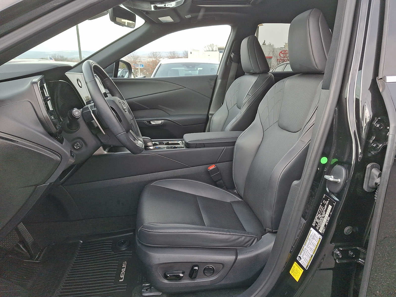 2023 Lexus RX Premium