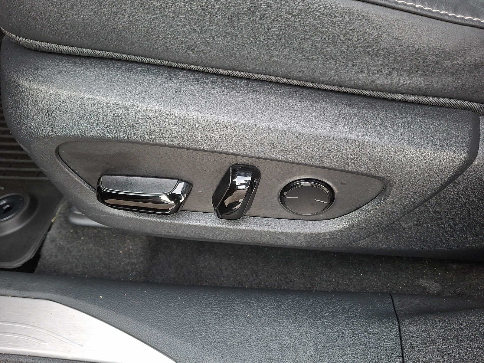 2023 Lexus RX Premium