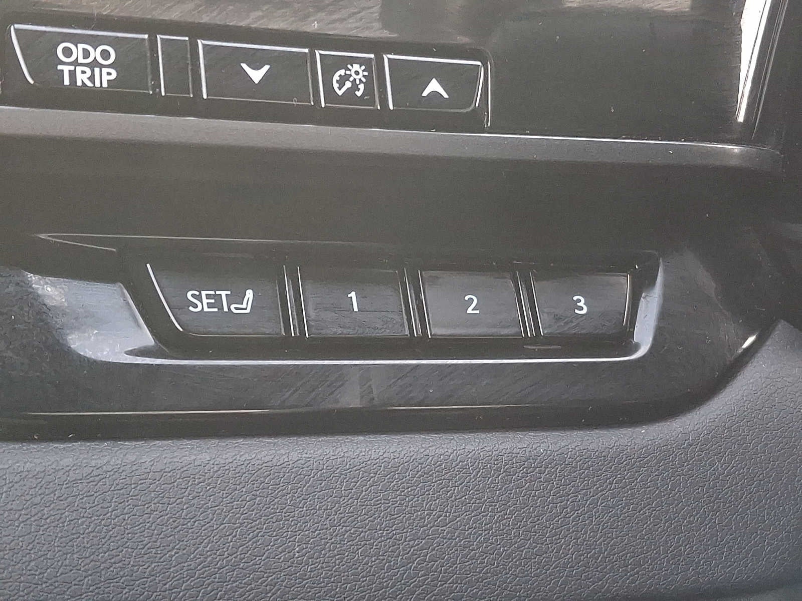 2023 Lexus RX Premium