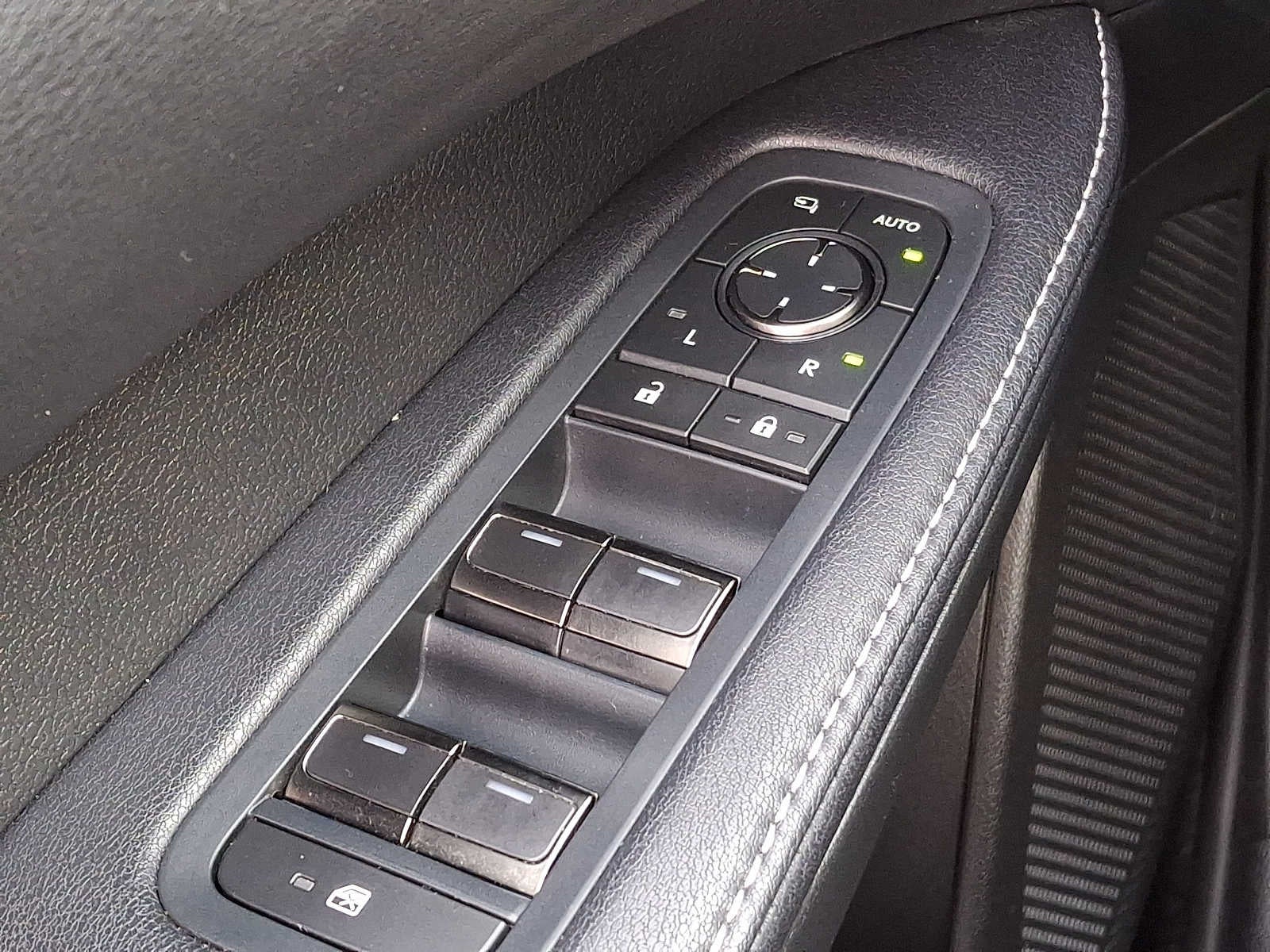 2023 Lexus RX Premium