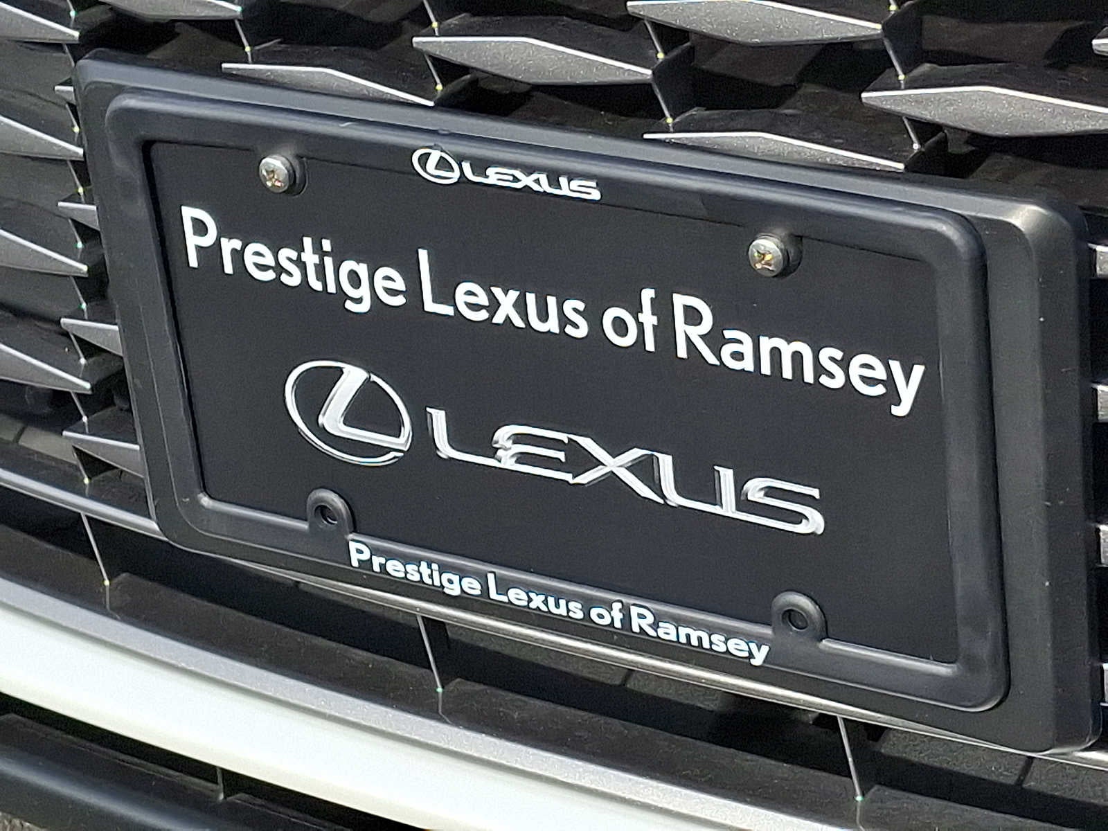 2024 Lexus RX F SPORT Handling