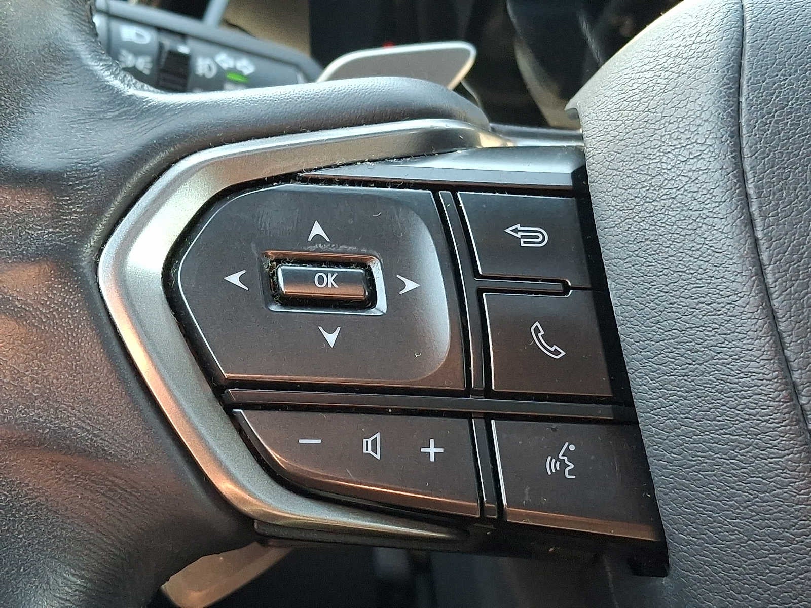 2023 Lexus RX Premium