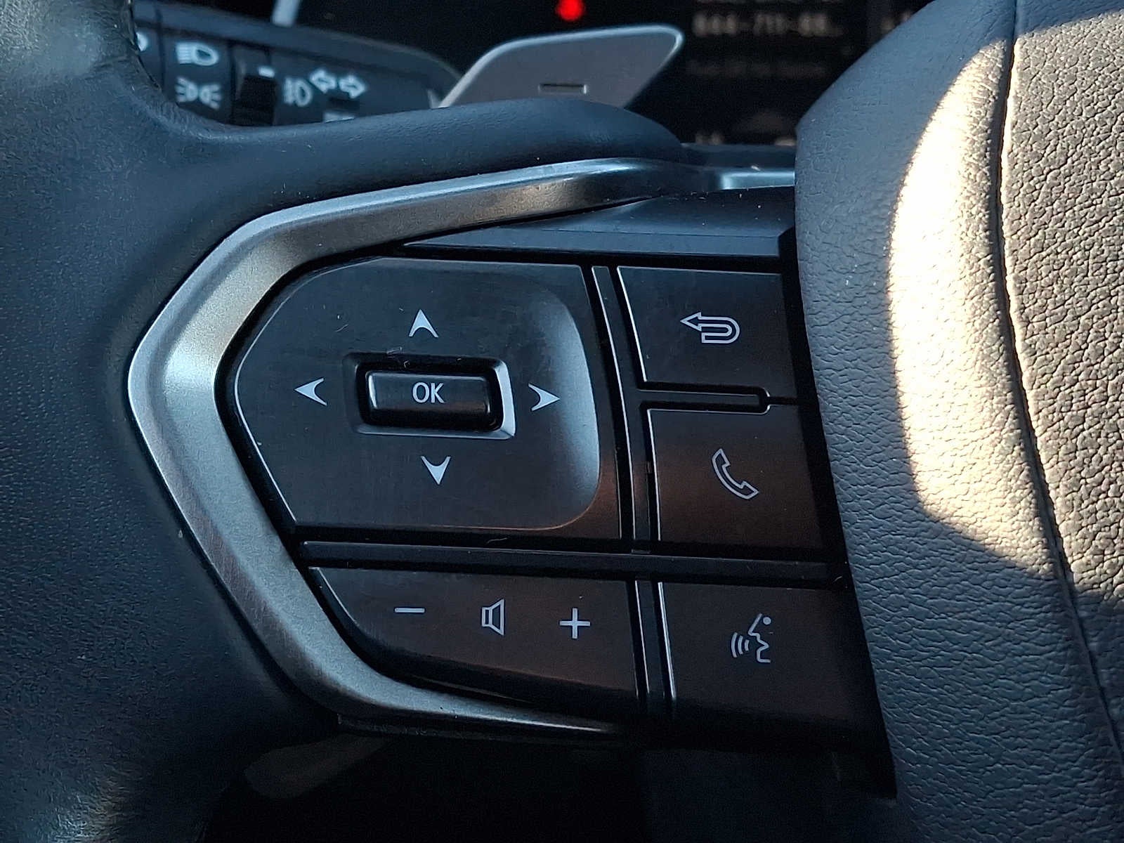 2023 Lexus RX Premium