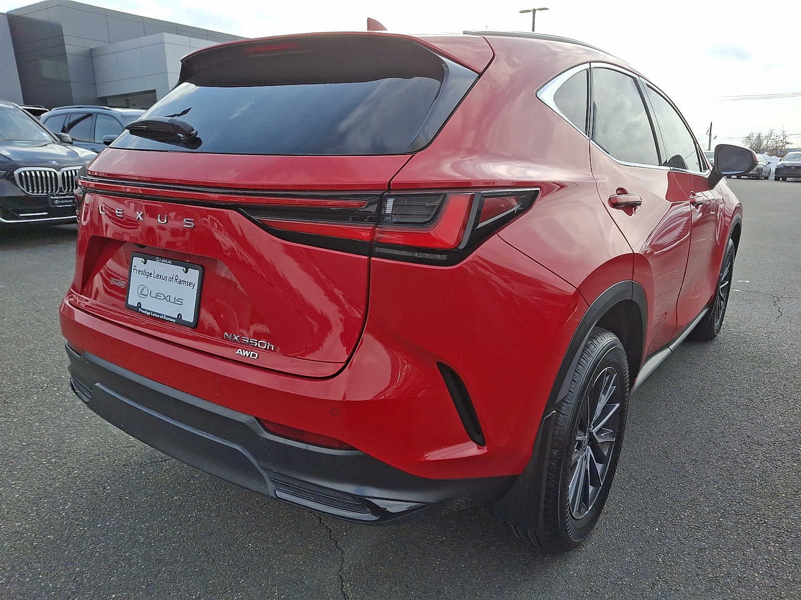 2022 Lexus NX 350h PREMIUM AWD PREMIUM