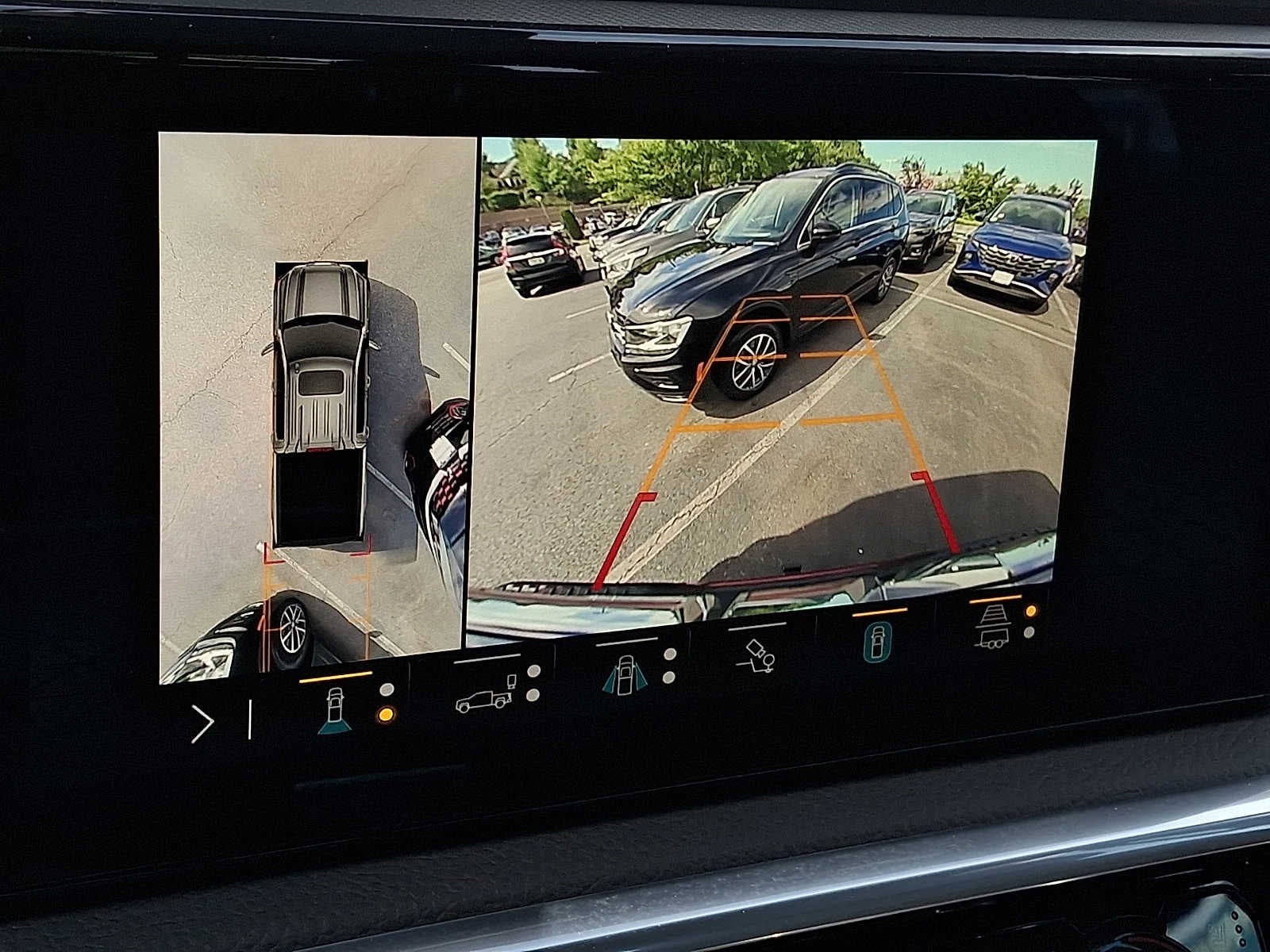 2023 GMC Sierra 1500 4WD Crew Cab 147 Denali