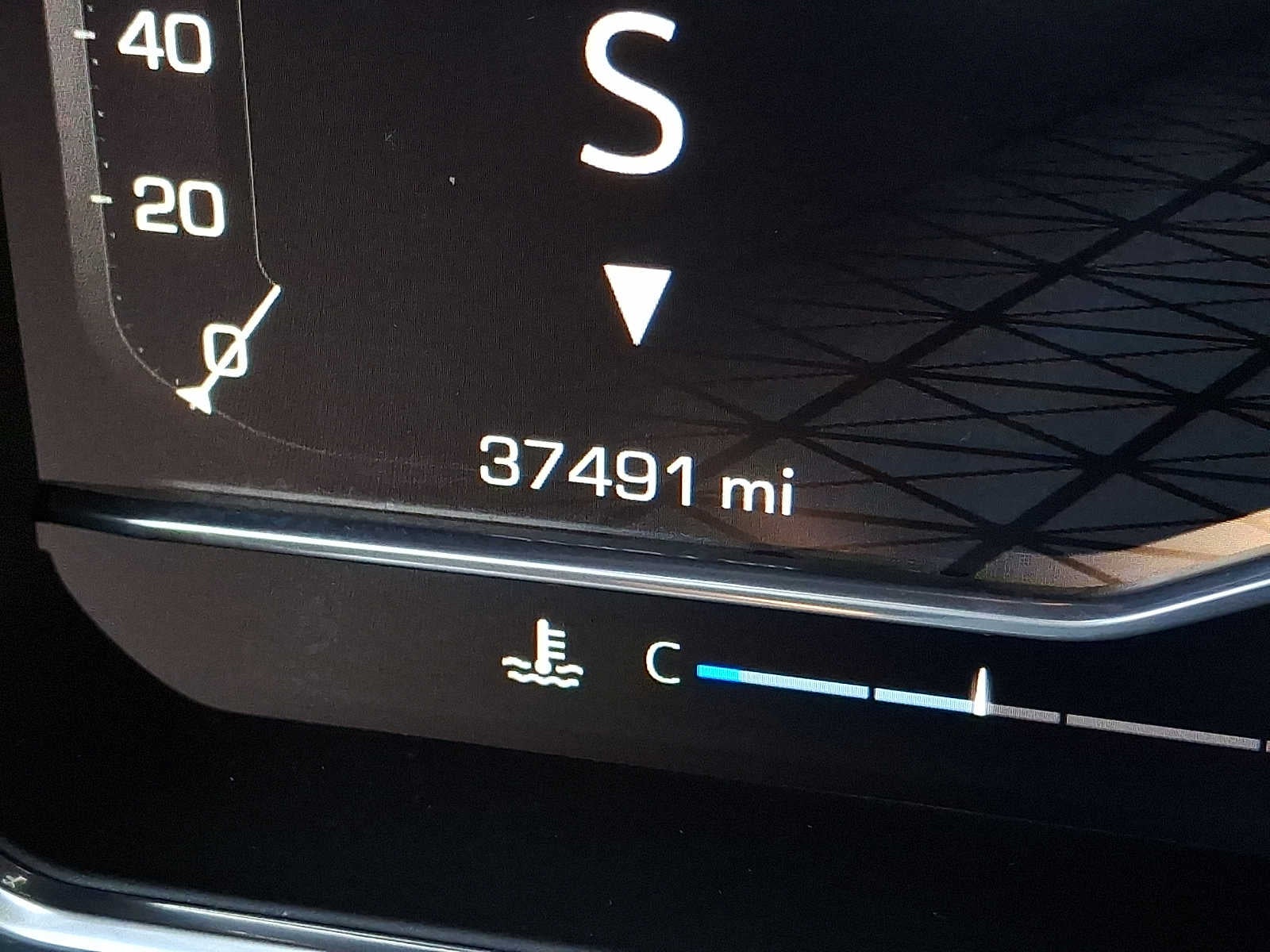 2023 GMC Sierra 1500 4WD Crew Cab 147 Denali