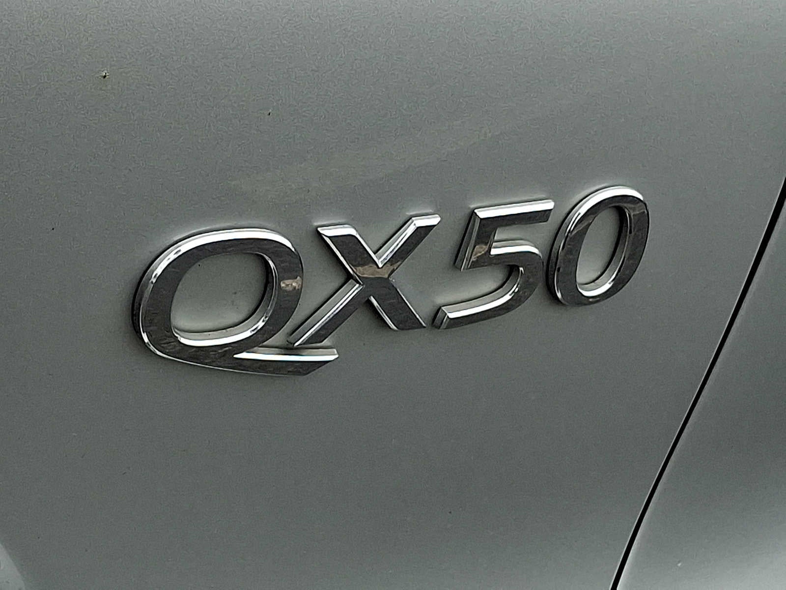 2020 INFINITI QX50 LUXE AWD