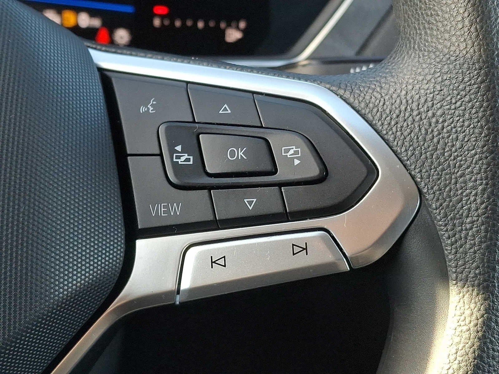 2022 Volkswagen Tiguan S