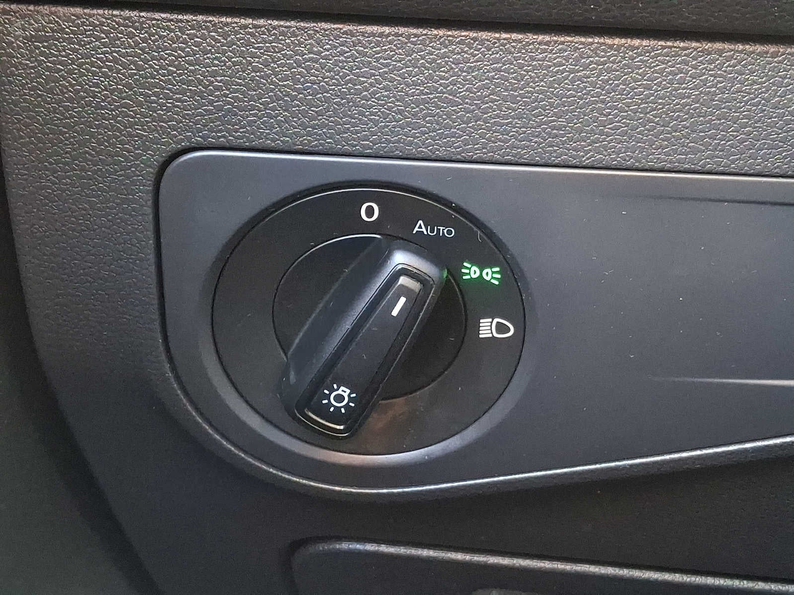 2022 Volkswagen Tiguan S