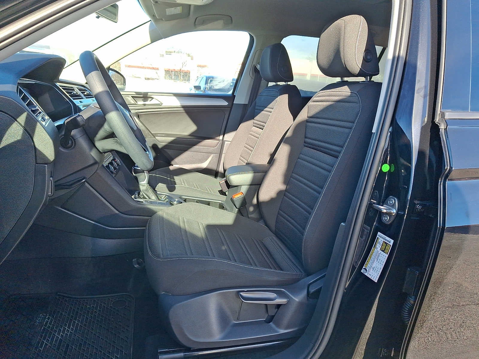 2022 Volkswagen Tiguan S